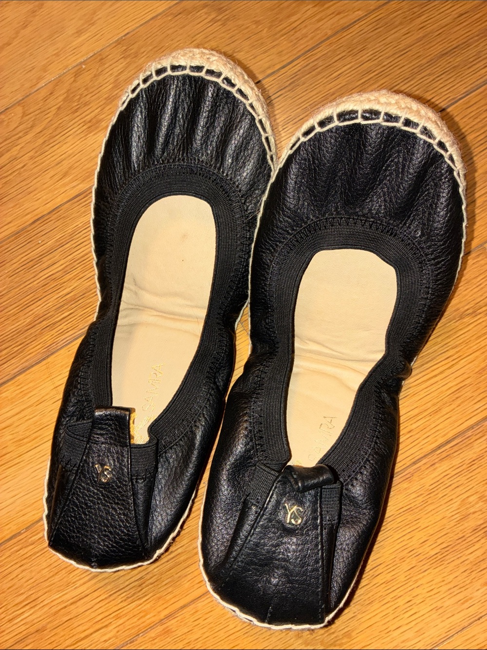 Never Worn Black Flats Size 8